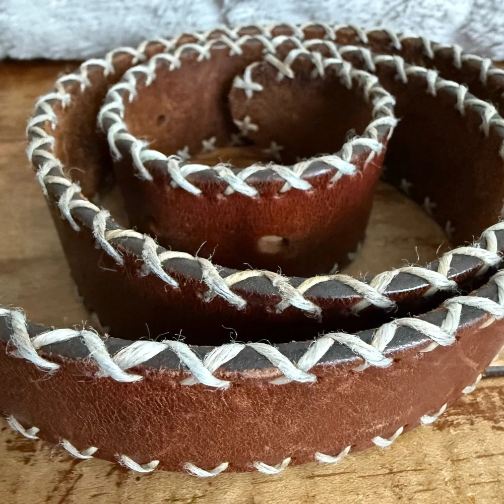 Vintage Brown Leather Banana Republic Belt with Solid  Brass Buckle Boho Vibe - Picture 7 of 12